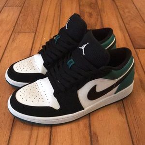 Jordan 1 Low Mystic Green